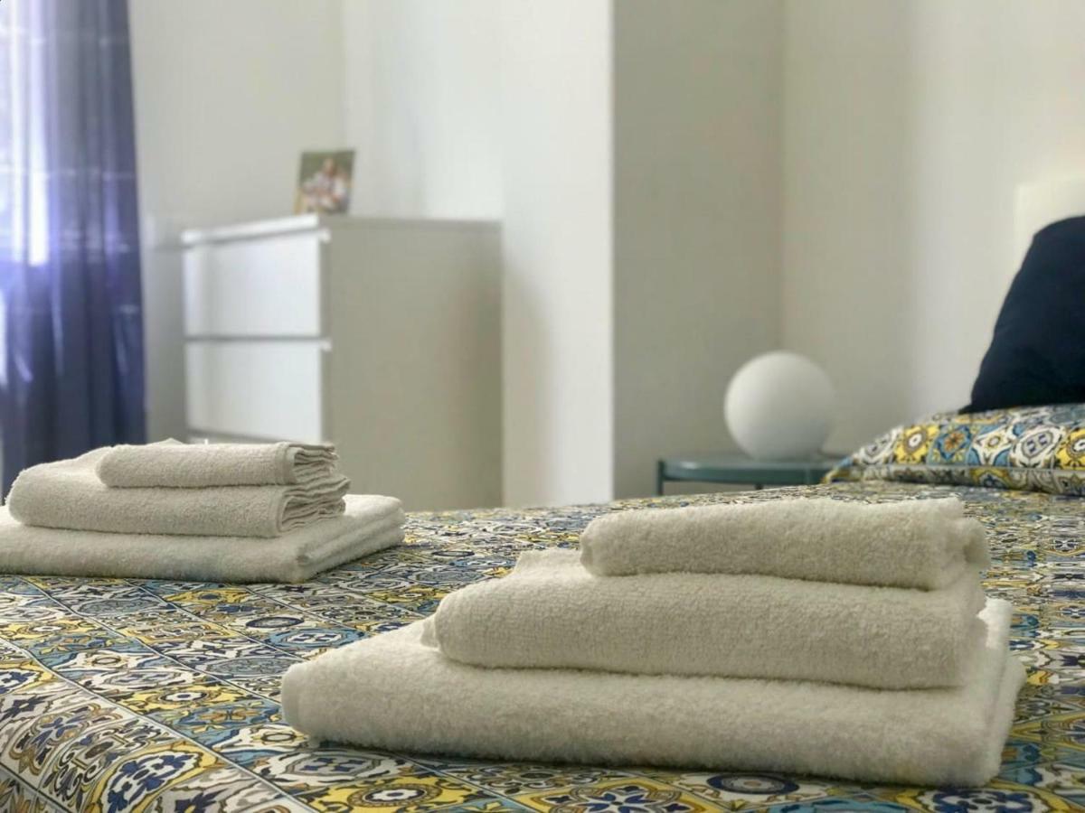 Blu D'Eraclea Apartment Palermo Bagian luar foto