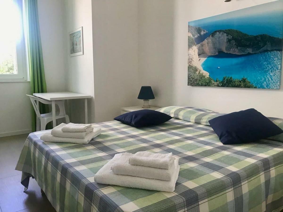 Blu D'Eraclea Apartment Palermo Bagian luar foto