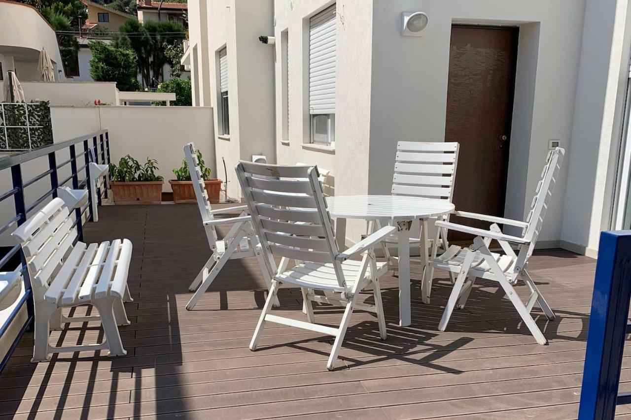 Blu D'Eraclea Apartment Palermo Bagian luar foto